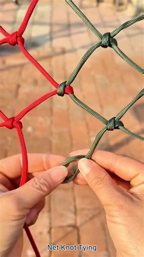 Net Knot Tying