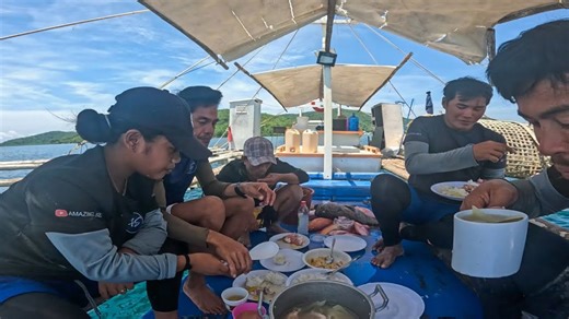 Enjoying Traditional Maya-Maya Soup with Friends