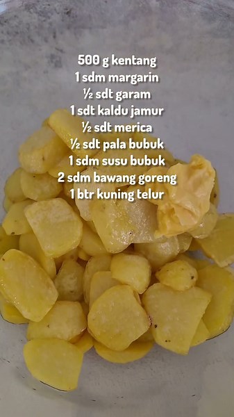 CHICKEN POTATO FRITTERS