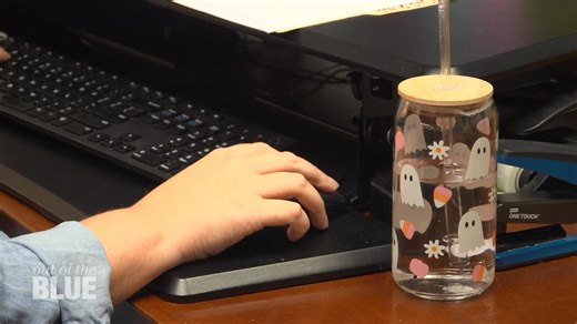 In this "Out of the Blue" story, MTSU True Blue TV reporter Karli Sutton highlights what MTSU does to make everyone feel at home and how the university continues those relationships even after graduation. #trueBLUE #mtsu #findYOURblue | Middle Tennessee State University (MTSU)