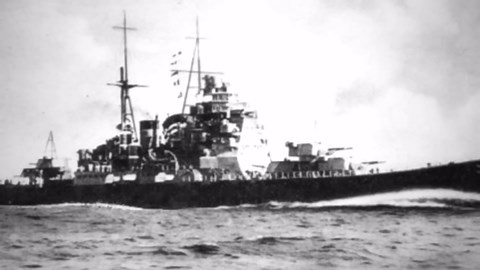 The warship that threw its own guns overboard