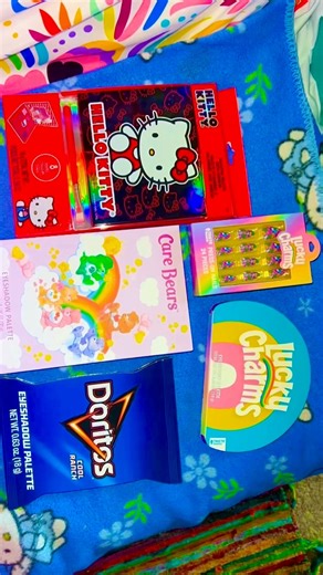 My first time going to hobby lobby, here is what I chose. #hobbylobby #makeupartist #affordablemakeup #cutemakeup | Be Glamorous By Lindsay