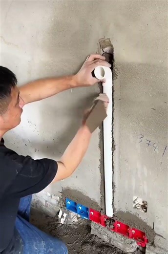 Install the PVC pipe to get a hole and cover it with cement. #construction #shortvideo #viral #fypシ