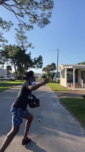 Me & Terminator the beat Duo 🏚👨🏾‍🍳❤️#fyp#GrowUpWithMe#FoodTikTok#trending#hoodmeals#airfryer