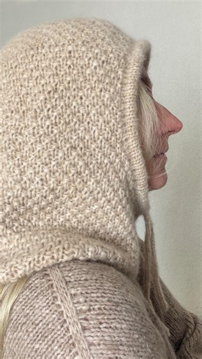 Pattern balaclava “Pearl” out now ❤️ Raverly link in bio Yarn Drops Air , needles 4mm #knitting #balaclava #balaclavaknitting #knitter #stoncusknit #knit #dropsair #dropsfan | Stoncusknitwear