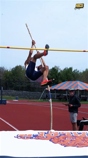 Lincoln University Pole Vault Slow Motion | Unreal Height & Technique Breakdown