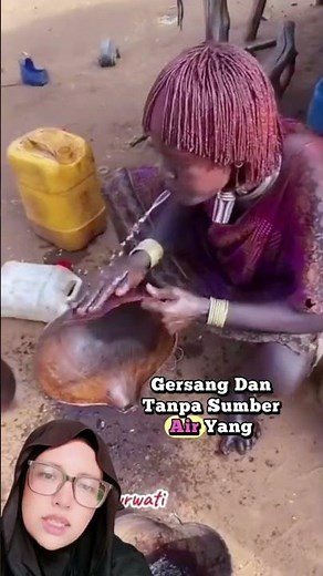 unique way of bathing children in the Himba tribe #customs #traditions