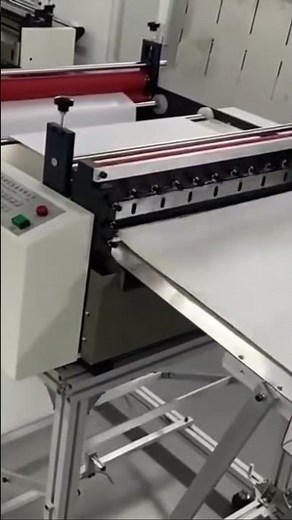 Full automatic paper film roll to sheet cutting machine