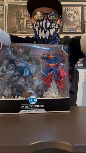 Book Folding; Superman #shorts | D. Hinklay