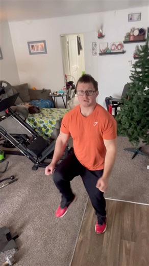 How To Do High Knees As A Dynamic Warmup