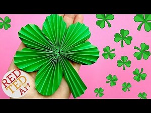 Paper Fan Shamrock Decoration- DIY Paper Shamrock - Room Decor or DIY St Patrick's Day Card