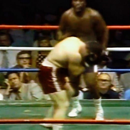 Joe Frazier vs Ron Stander Highlights | Anita Skorgan