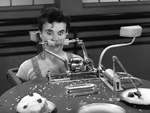 SÉQUENCE CULTE "Les Temps modernes" de Charlie Chaplin - 1936 | La Cinéphile