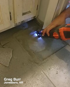 2.7M views · 345 reactions | SAVE 25%. Now thru June 2, buy our 3 pc. scraper attachments for just $14.98! Spyder’s innovative carbon-steel blade fits all reciprocating saws. Scrape everything but your elbows. Available at Lowe’s, in-store or online>> low.es/2JhD2Qs | Spyder | Facebook