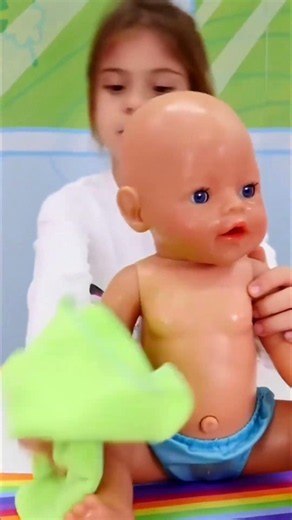 🛁👶 Emily'nin Banyo Sonrası Kurutulma Seremonisi! 🧸✨ Bebek Bakımı Sanatı 💕