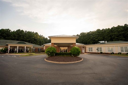 Choosing a Drug Rehab Program That Fits Your Recovery Needs | Arrowwood Addiction Treatment Center