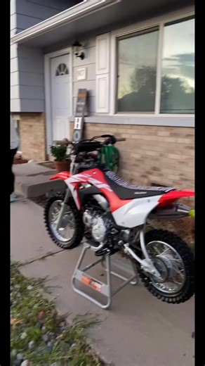 Solid weekend with the boys. Picked up a new crf110 on Friday and had our first pit bike race on Saturday. #saturdaysarefortheboys