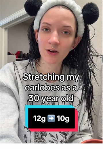 Stretching My Ears: Moving from 12g to 10g Plugs