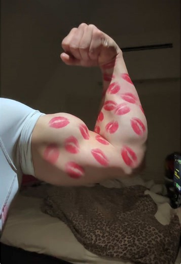 Me You: Gymrat Love and Bicep Goals