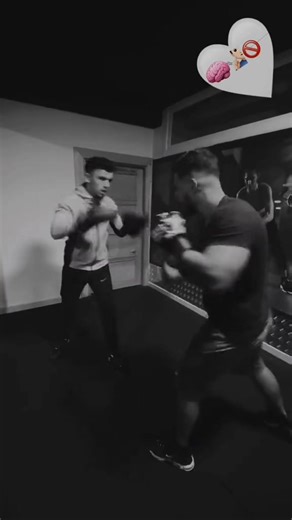 Videos de SIMMO.ROTTERDAM (@rotterdamsimo) con “Cellophané - Rim'K”