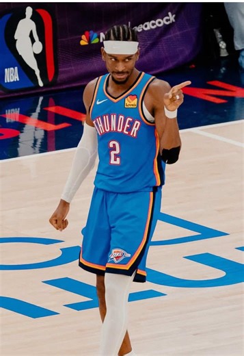 Why can’t we just appreciate greatness when we see it? 🤷‍♂️ #shaigilgeousalexander #okcthunder #nba #nbaedits #drake