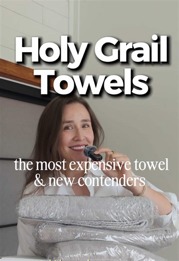 Most excited for the last towel and let me know about the beach towel update if you’d be down to do a group buy? But this is definitely the most expensive towel I got and took advantage of on BF sales. At this point I won’t be purchasing anymore cause I think we have some amazing top options for my holy grail towel search. If you end up using one definitely let me know and use the hashtag #baileysholygrails so I can see it! . . . . #holygrailproducts #towel #favoritethings #holygrail