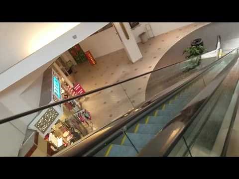 Exploring the entire Valley View Center (DFW mall)
