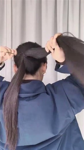Winning the Kindergarten Teacher Interview with This Stylish Low Ponytail