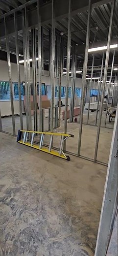 Flat Lay vinyl flooring project _ 350 m2 Latex screed and gradus expansion gaps