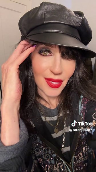 Sarah Jillian (@sarahjillian71)’s videos with Lightning Strikes - Ozzy Osbourne