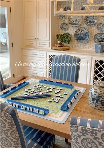 Exploring Needlepoint and Mahjong Crafts Together