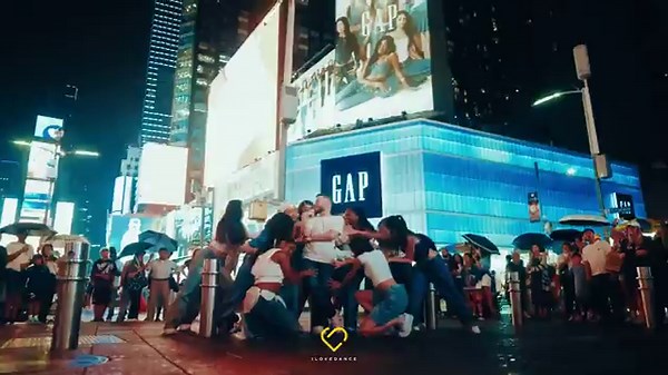 [DANCE IN PUBLIC NYC] KATSEYE x GAP "Better in Denim" x Gabriela Dance Cover