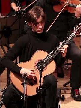 Andrzej Grygier plays Concierto de Aranjuez
