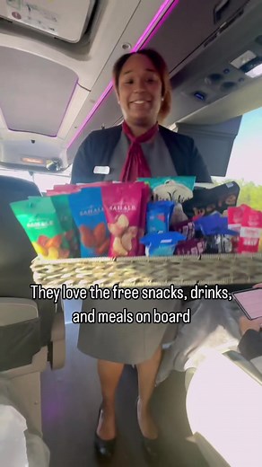 Gift Stress-Free Travel This Holiday with Vonlane