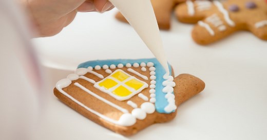 Comment faire un glaçage pour des sablés de Noël ?