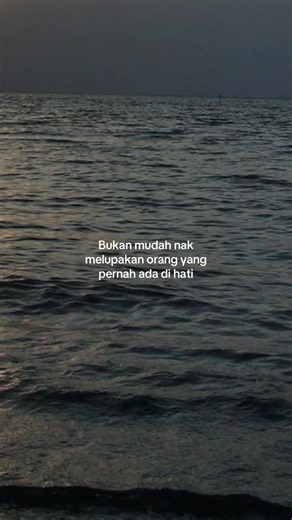 mss (@along_mss)’s videos with bunyi asal - DAYANG NURFAIZAH fan's 🖤 - About You