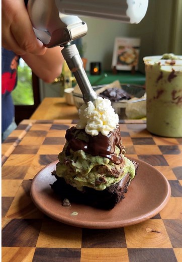 Matcha Mint Brownie Ice Cream — Homemade Brownie Chunk Recipe