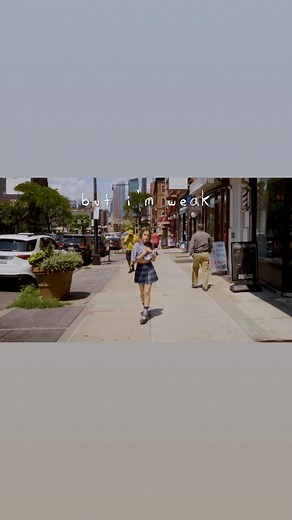 OFFICIAL LYRIC MUSIC VID for “i’m confident that i’m insecure” OUT NOW!!!! 😭😭😭😭 | Lawrence