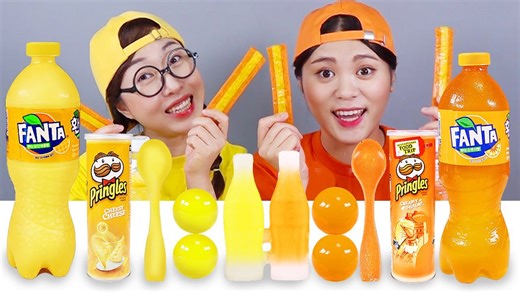 Tantangan makanan jeli kuning vs jeli jeruk DONA