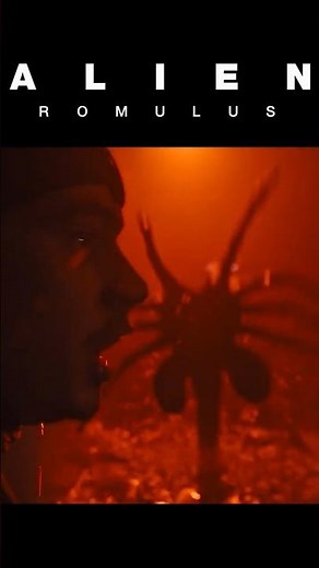 The facehuggers try to hug ALL the faces!