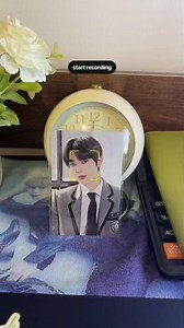 Creative Desk Setup Ideas with Inspirational Decor