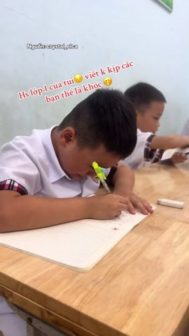 Bảng chữ cái viết HOA kiểu 2 – Hướng dẫn viết chữ hoa sáng tạo
