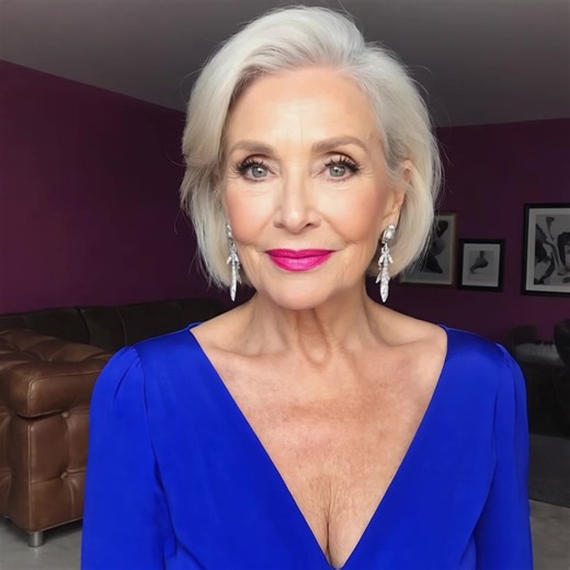 138K views · 2K reactions | maturewomendatingsite.com Quiet confidence, soft humor, warm smile. | Older Women Dating | Facebook