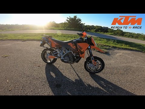 KTM 950 SUPERMOTO