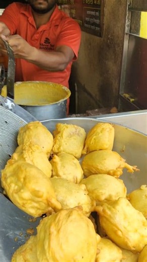 Famous Bonda Making | Foodie Manus