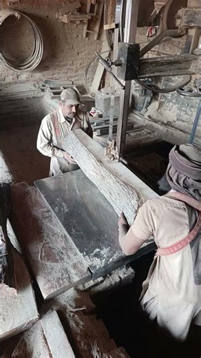 SEE The Most Beautiful Epoxy Table Sawmilling #carpentry #classicwood