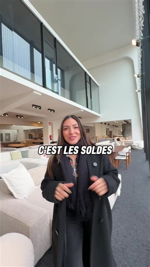 C’est les soldes chez Planet Meubles! Des petits prix pour des meubles de qualité! A l’achat d’un canapé d’une valeur de 699€ vous recevez un tapis offert!!!! Foncez chez Planet Meubles! ✨ #soldes#planetmeubles#canapé#boxspring#tapis