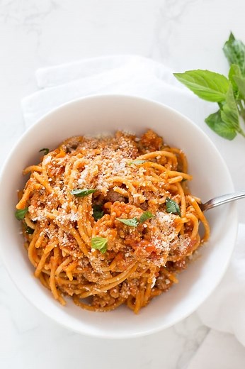 Instant Pot Spaghetti and Meat Sauce - High Protein, Under 30 Minutes!