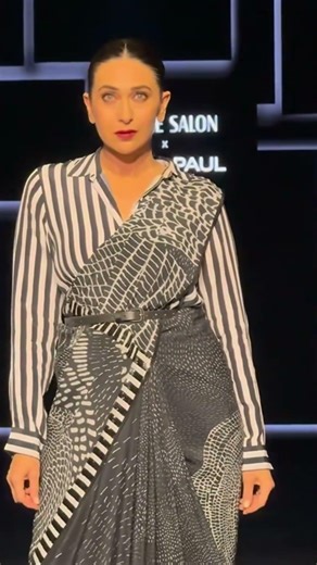 Karishma Kapoor Rampwalk At a Fashion Show