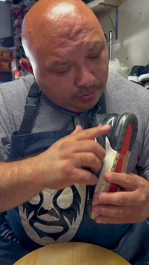 How to get scratches or scuffs off the air max air bubbles | Shoe Cleaning